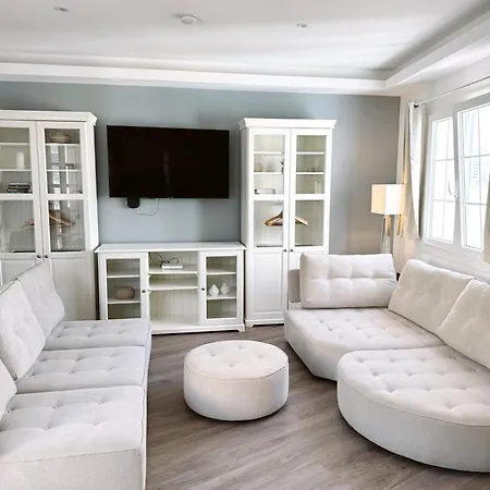 Luxurious Penthouse With Private Terrace - Grand House Apartment Gibraltar