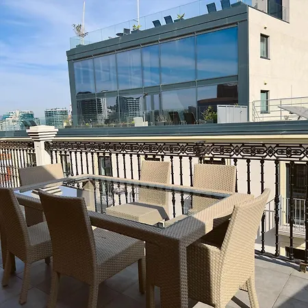 Apartment Luxurious Penthouse With Private Terrace - Grand House